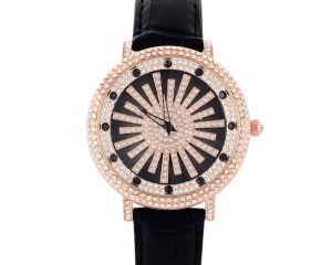 Montre Femme GOOD LUCK Rotating Watch Water Column Women Diamond Watches Vogue Girls Rhinestone Wrist watch Quartz Relojes W059