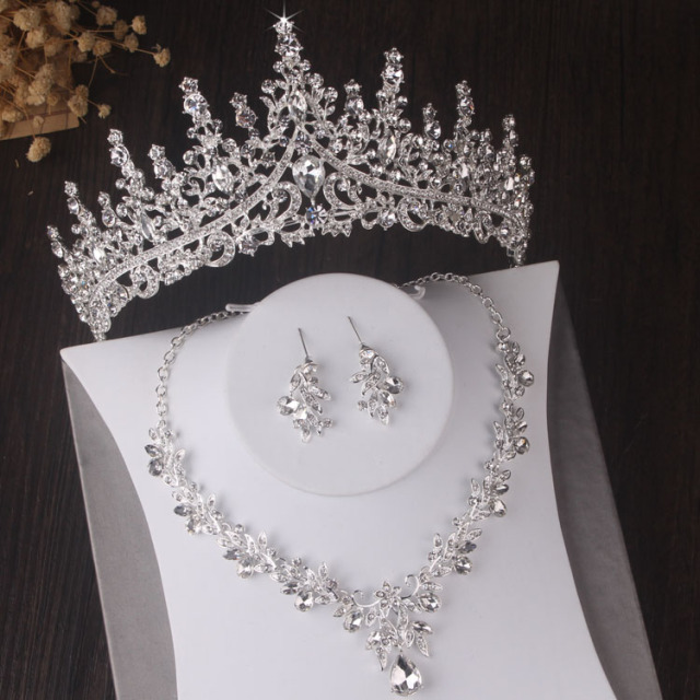 Gorgeous Silver Color Crystal Bridal Jewelry Sets Fashion Tiaras Crown Earrings Choker Necklace Women Wedding Dress Jewelry Set - Image 2